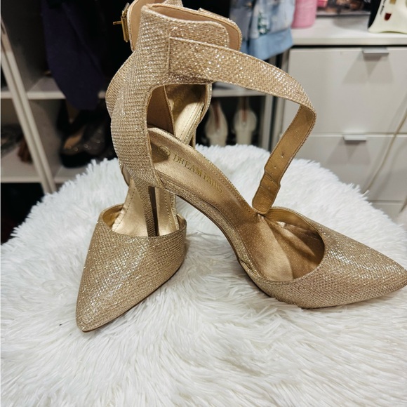 Dream Pairs Women's Gold Glitter Heels - Picture 1 of 3